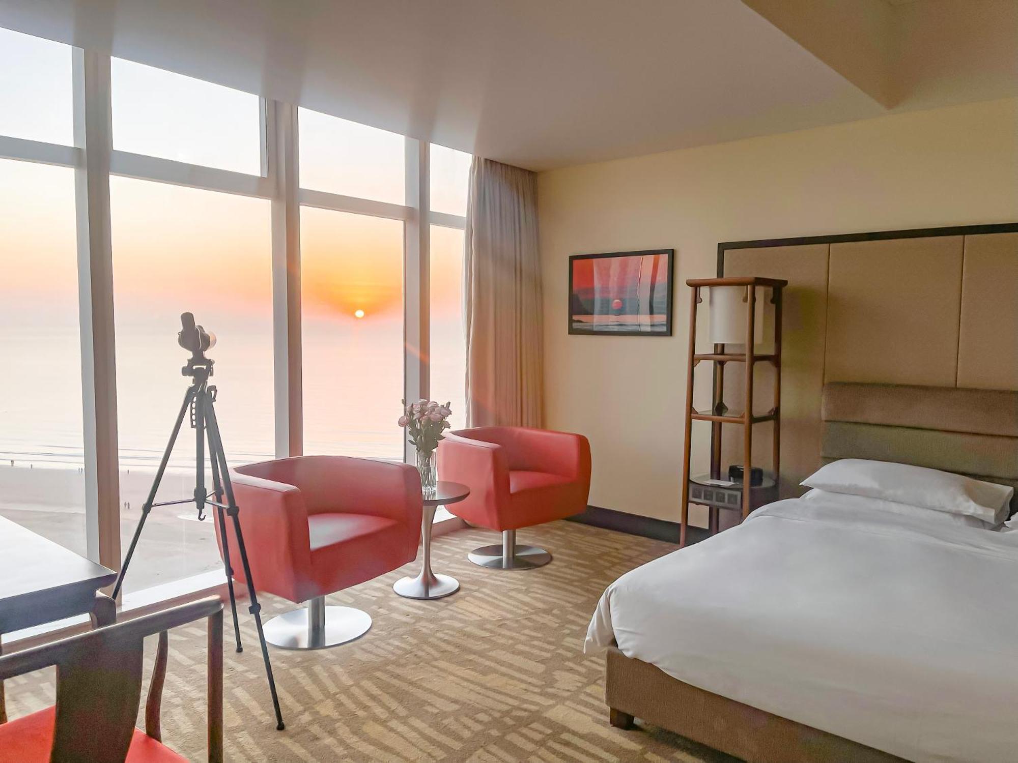 Hotel Hyatt Regency Qingdao Exterior foto
